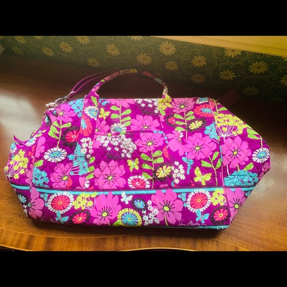 Vera Bradley Handbags - Vera Bradley Weekender Tote Bag Flutterby
